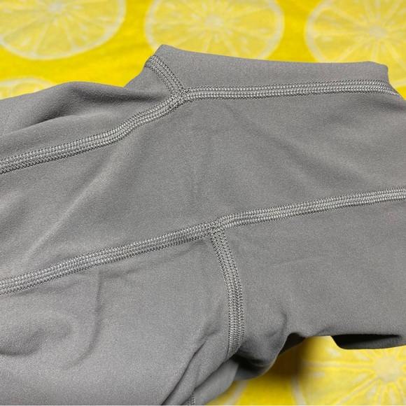 LULULEMON align jogger in gray size 2 - Picture 9 of 9